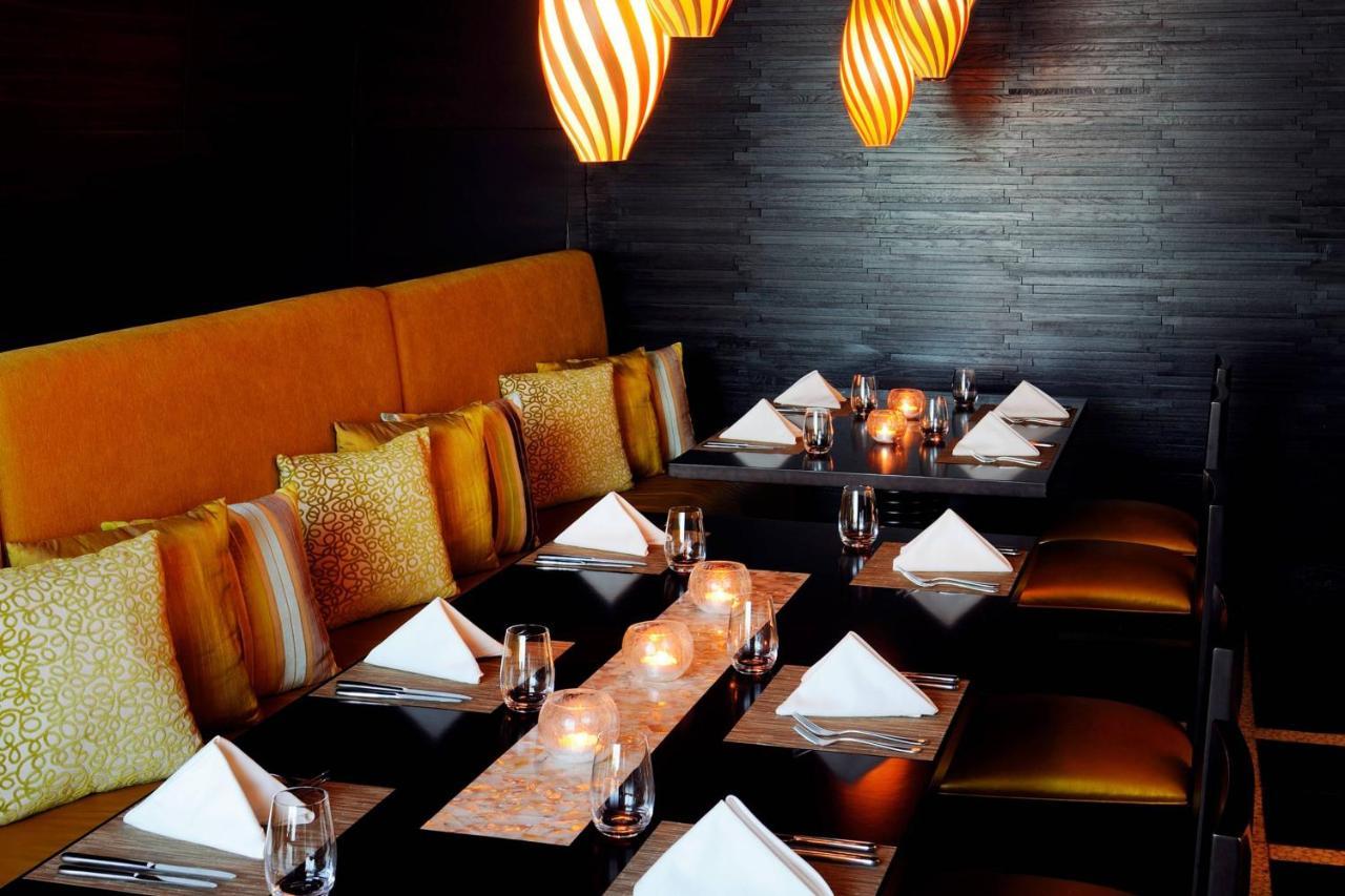 Marriott Hotel Al Jaddaf, Dubai Exterior foto Interior of the restaurant