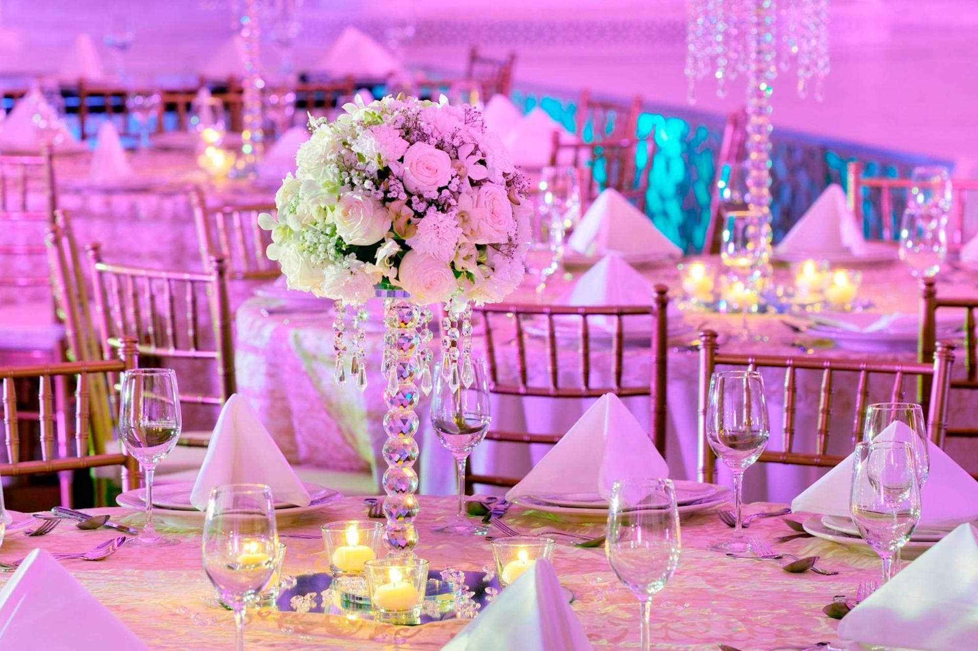Marriott Hotel Al Jaddaf, Dubai Exterior foto A wedding reception